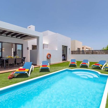 Villa Janubio By Villa Plus Плайя-Бланка Екстер'єр фото